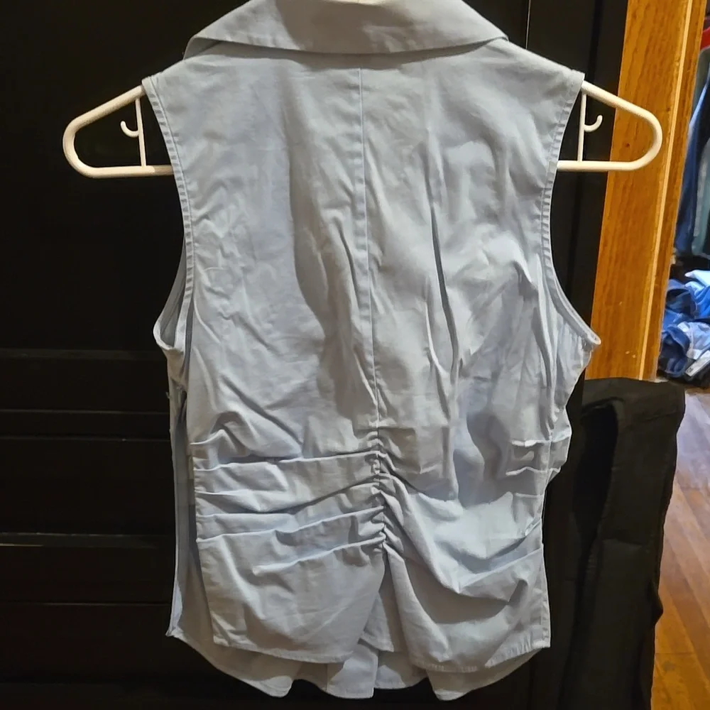 Express Sleeveless Blue Women's Top NWT Size Xs - Picture 2 of 4